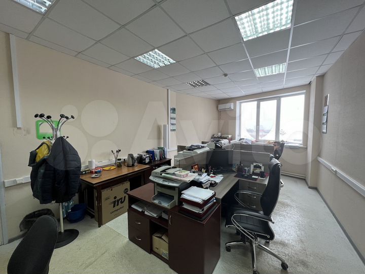 Офис, 562 м²