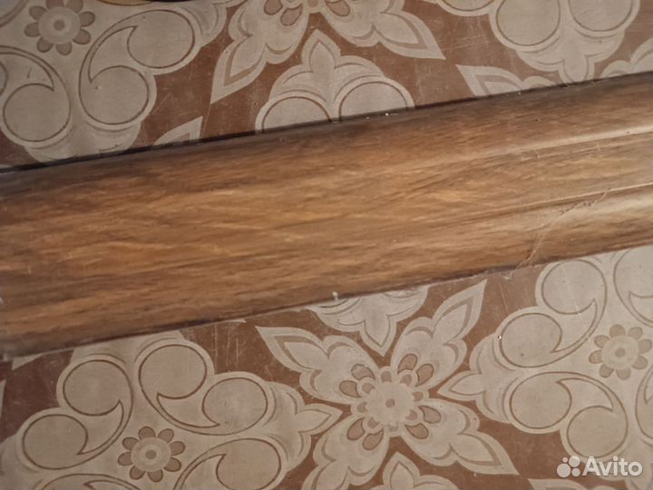 Плинтус напольный пвх