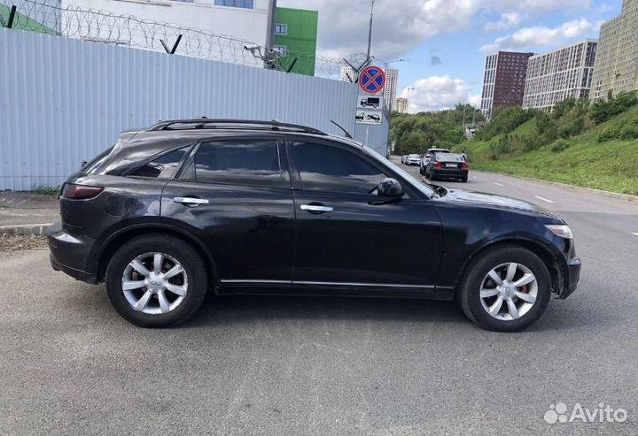 Infiniti fx35