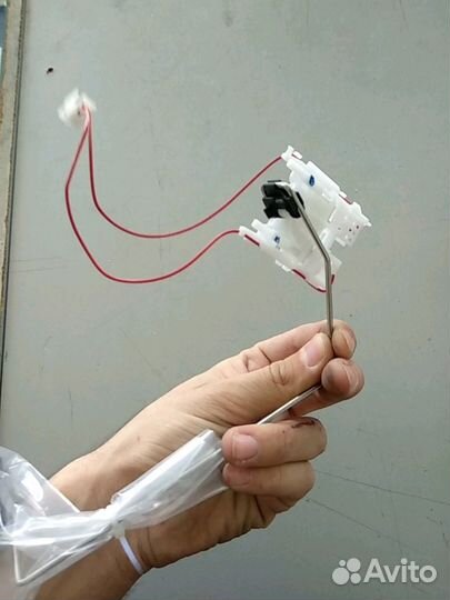 Датчик уровня топлива форд фокус 3