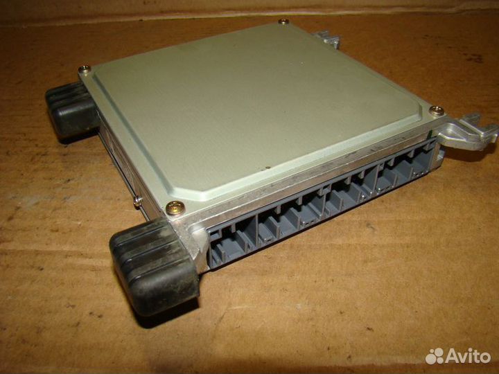 Эбу мотором Honda crv 99г