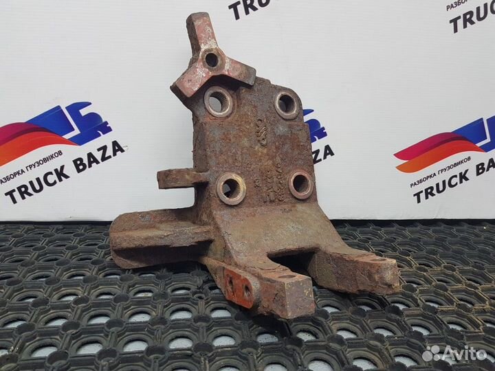 Кронштейн пневморессоры R Daf CF, Daf XF105