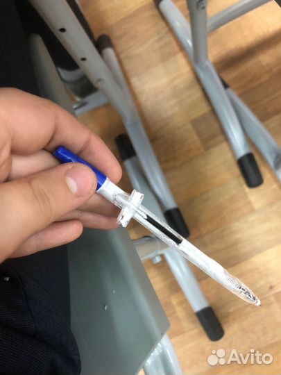 Ручка которой писал влад а4