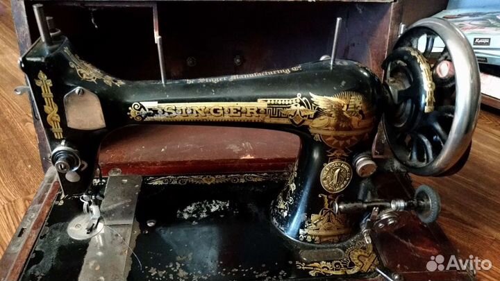 Антикварная швейная машинка Зингер-Мануфактура