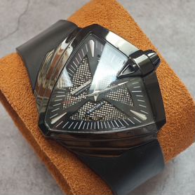 Hamilton Ventura XXL Limited Edition