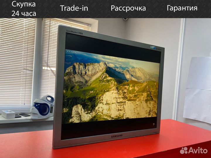 Монитор Samsung SyncMaster E1920NR