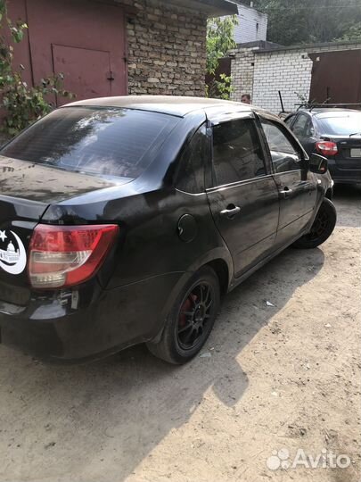 LADA Granta 1.6 МТ, 2012, 200 000 км