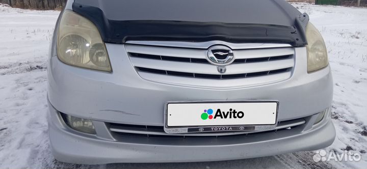 Toyota Corolla Spacio 1.5 AT, 2003, 210 000 км