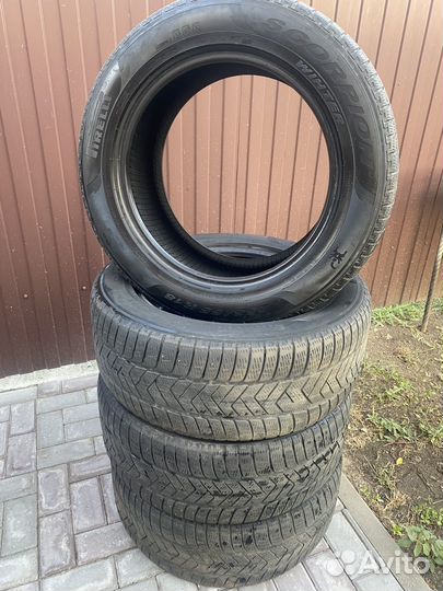 Pirelli Scorpion Winter 255/55 R18