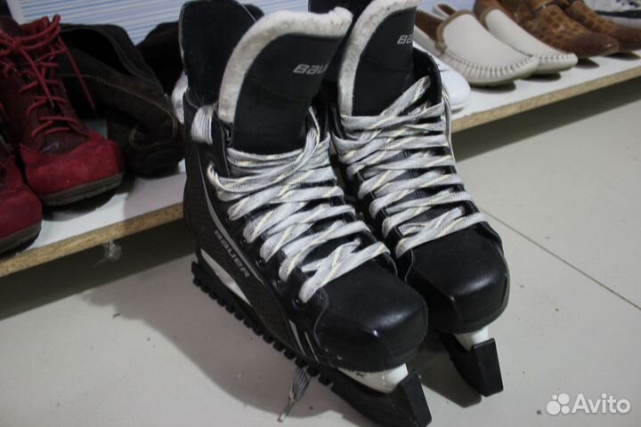 Коньки детские Bauer 38.5 новые