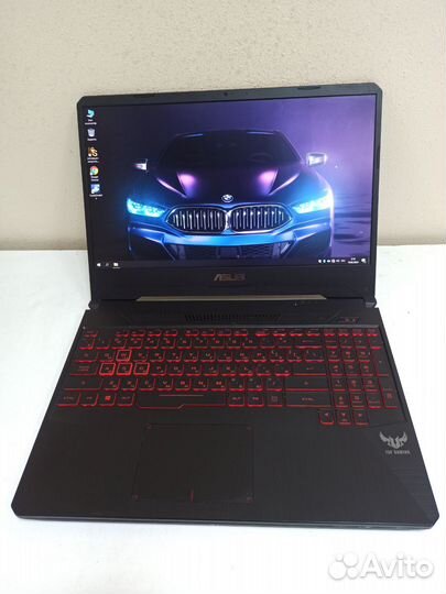 Игровой Asus IPS FullHD/ Ryzen 5 3550H/RX 560X 4Гб