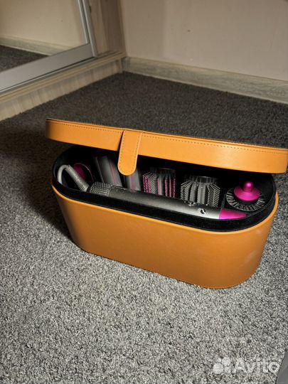 Стайлер dyson