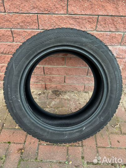 Hankook Winter I'Pike 235/55 R19 105T