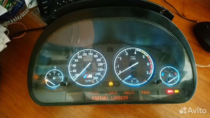 Приборная панель BMW E53 Х5 щиток приборов