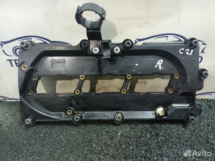 Клапанная крышка Touareg