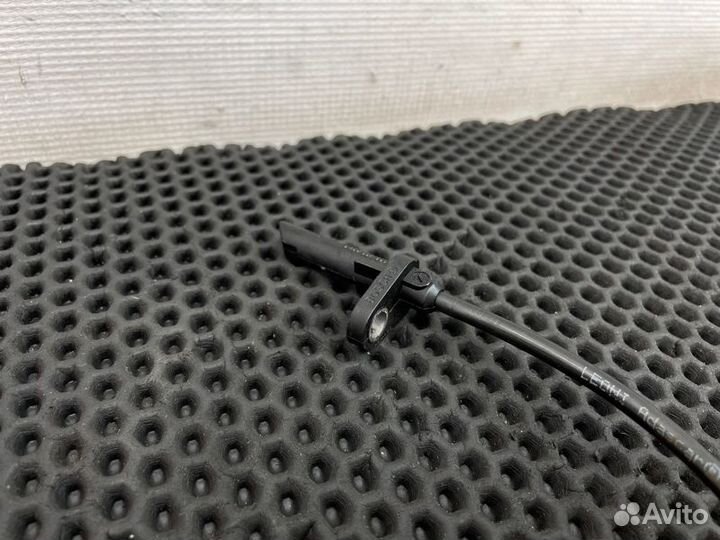 Датчик abs задний Bmw 7-Series F01 N63B44A 2010