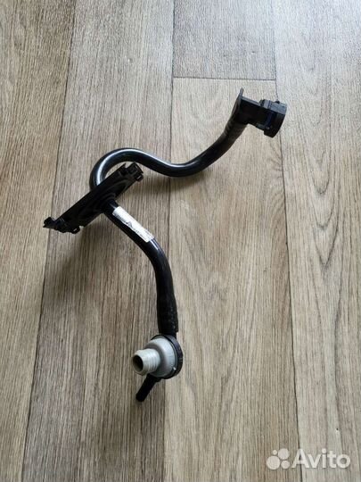 Трубка вакуумная на Мерседес-A2124301229