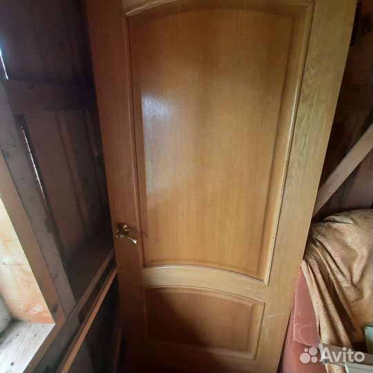 Дверь входная деревянная бу