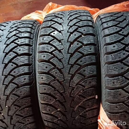 Nordman Nordman 4 215/55 R16