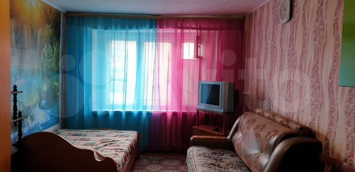 Комната 18 м² в 1-к., 4/4 эт.