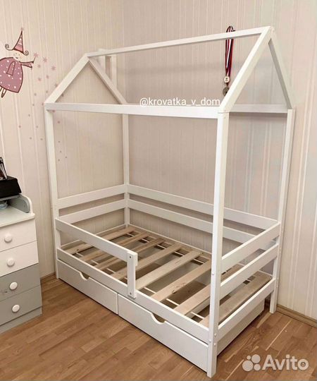 Детская кроватка домик Г-28