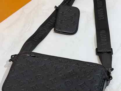 Сумка-мессенджер Louis Vuitton Trio, Москва