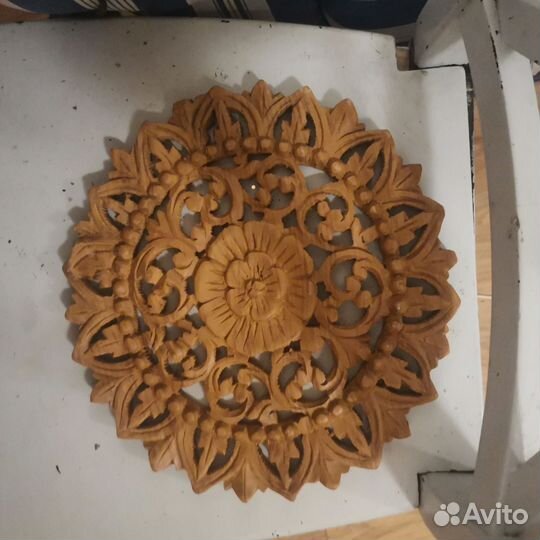 Панно из дерева тик