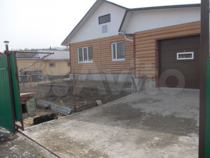 Дом 145 м² на участке 15 сот.