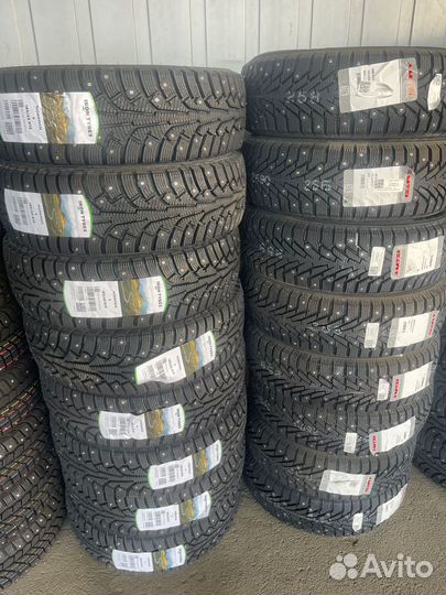 Gislaved Nord Frost 200 SUV 215/65 R16