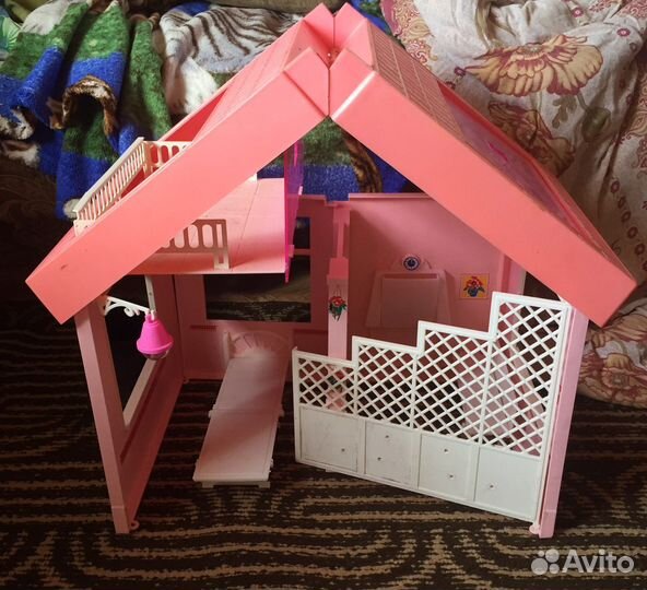 Домик кукольный 90-х годов