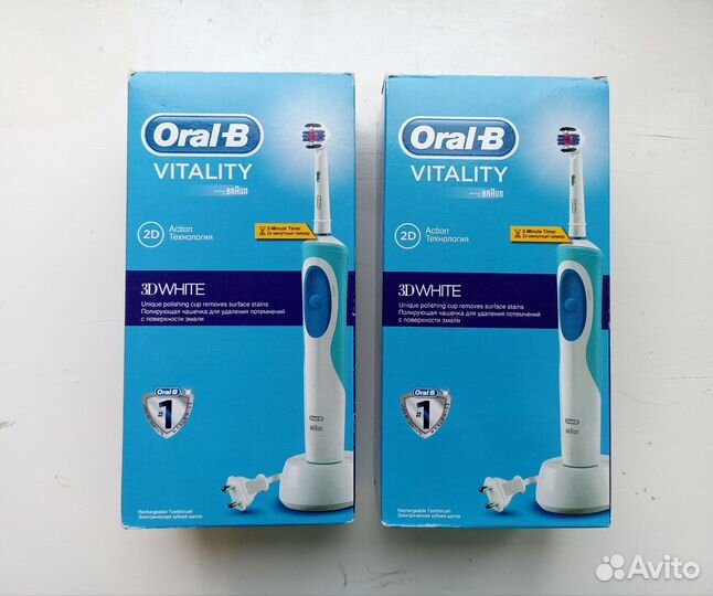 Электрическая зубная щетка oral B