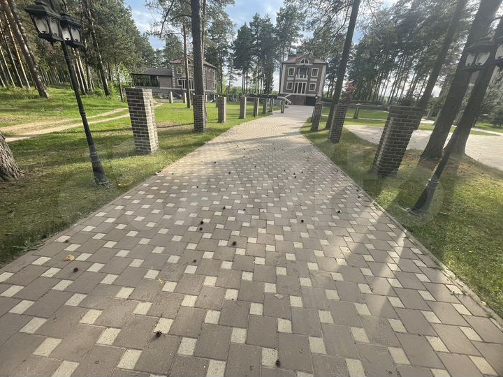 Коттедж 215 м² на участке 17 сот.