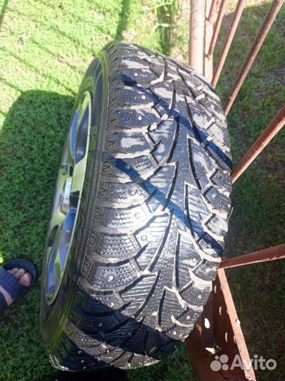 Комплект зимних колес r15