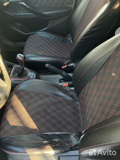 Автомобильные чехлы на Лада Веста