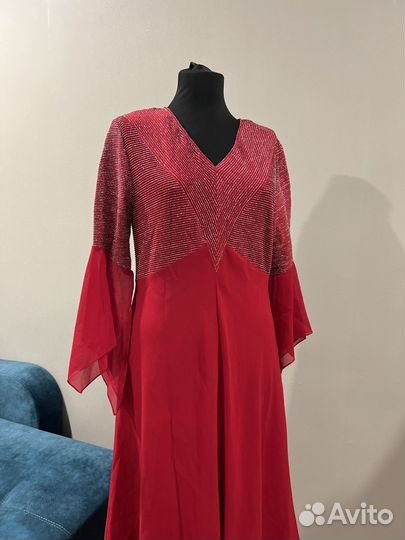 Платье новое, 50 р