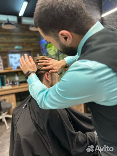 Мужская стрижка в барбершопе