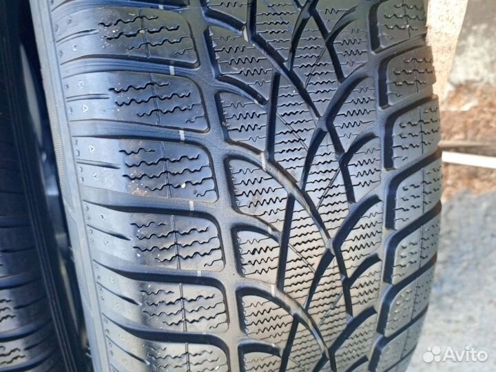 Dunlop SP Winter Sport 3D 235/65 R17