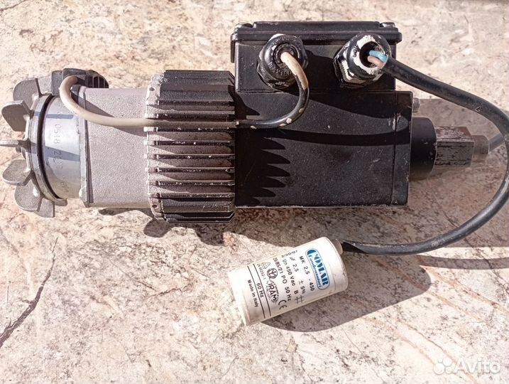 Мотор-редуктор-мини 230В, 27W, мощный Италия