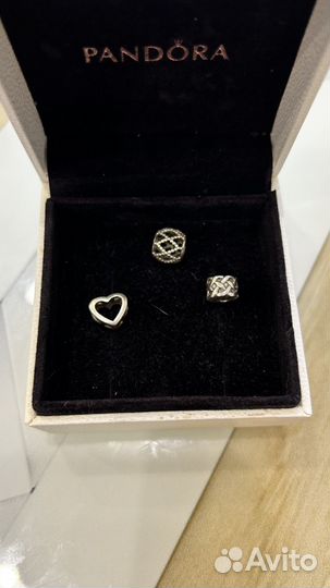 Браслет Pandora и шармы