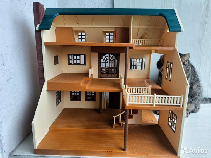 Sylvanian Families Дом с мансардой De Lux