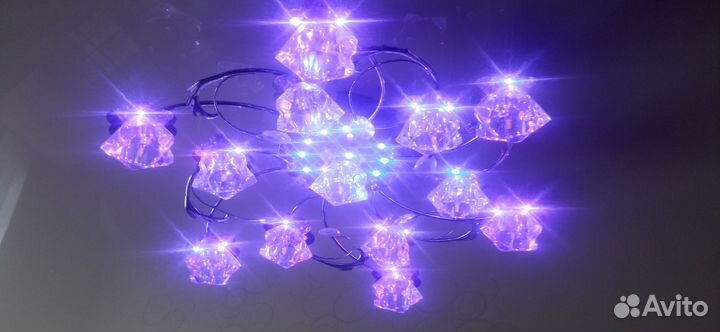 Люстра потолочная светодиодная с пультом