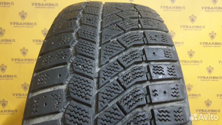 Viatti Brina Nordico V-522 205/60 R16 92T