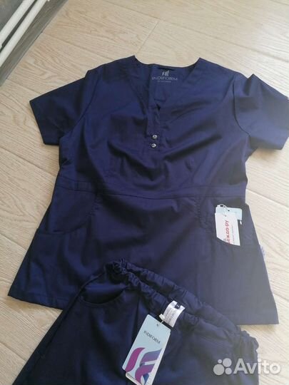 Медицинская одежда женская