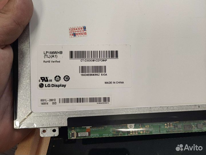 Матрицы для ноутбуков 15,6 40 Pin справа (типовая)