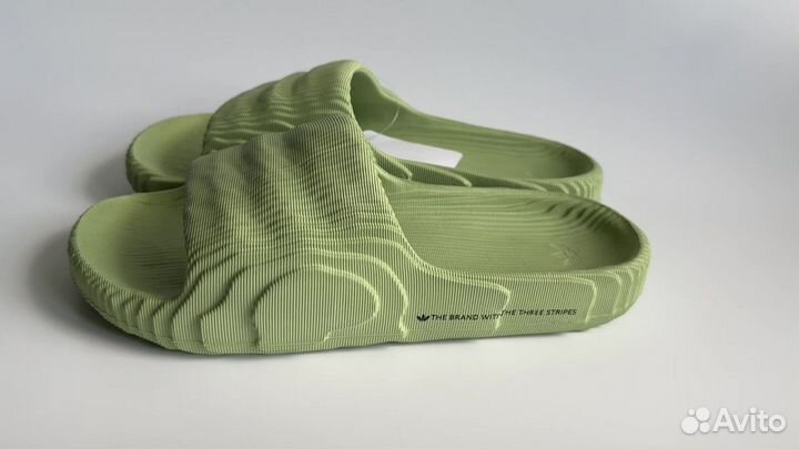 Мужские шлепанцы Adidas Adilette lux