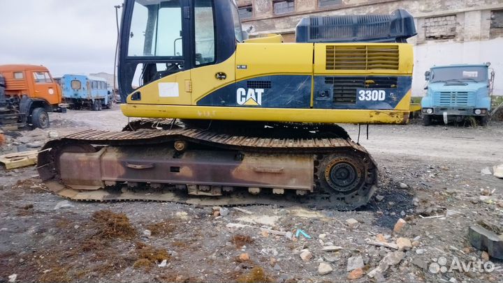 Стрела экскаватора Cat- 330DL