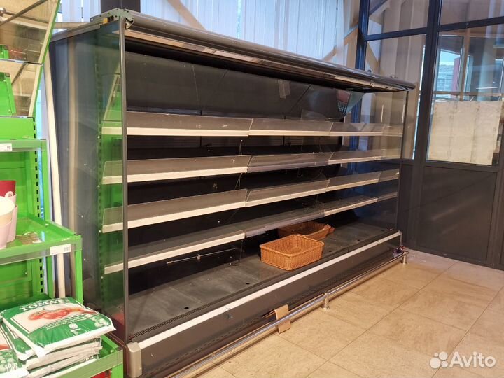 Горки холодильные с выносным холодом