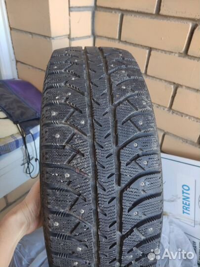 Firestone Ice Cruiser 7 215/65 R16 98