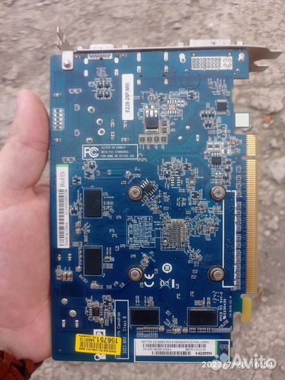 Видеокарта AMD Radeon 2gb