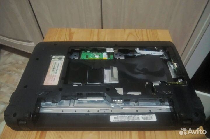 MSI U250 корпус на детали